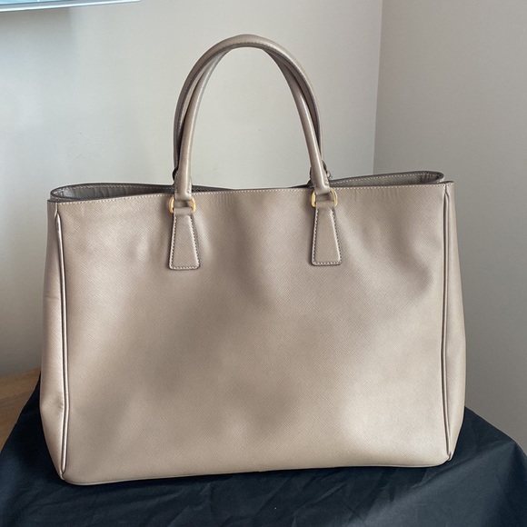 Prada Saffiano Leather Tote Bag - Picture 2 of 15